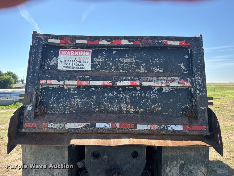 image for item DY3253 1997 Mack CH613 dump truck