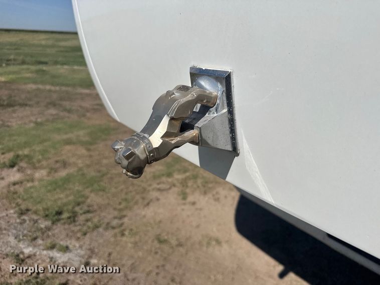 image for item DY3253 1997 Mack CH613 dump truck