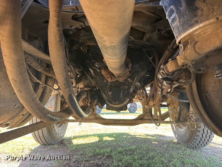 image for item DY3253 1997 Mack CH613 dump truck