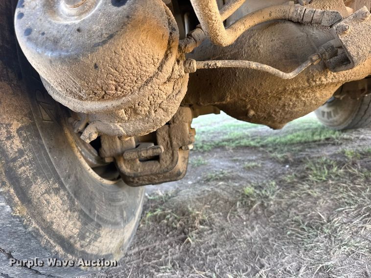 image for item DY3253 1997 Mack CH613 dump truck