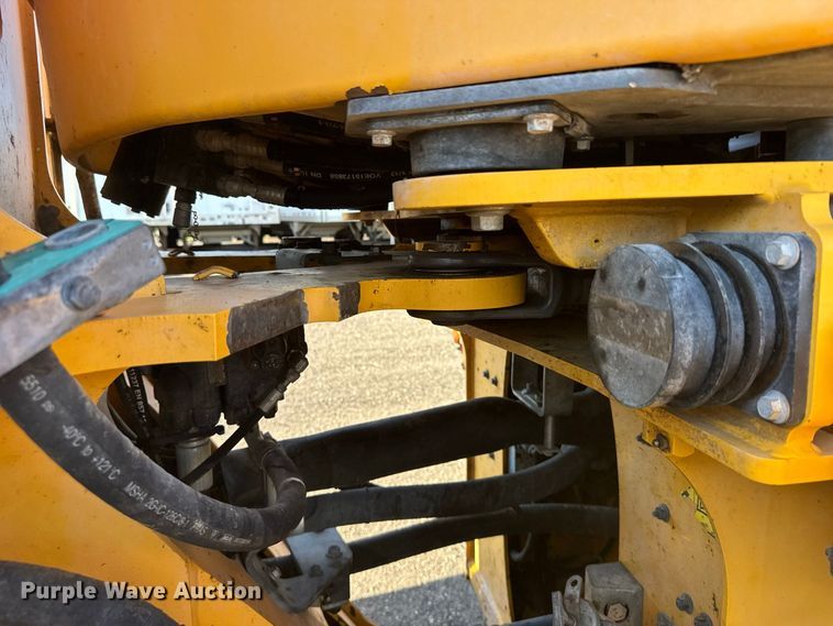 image for item DY3275 2018 Volvo L120H wheel loader
