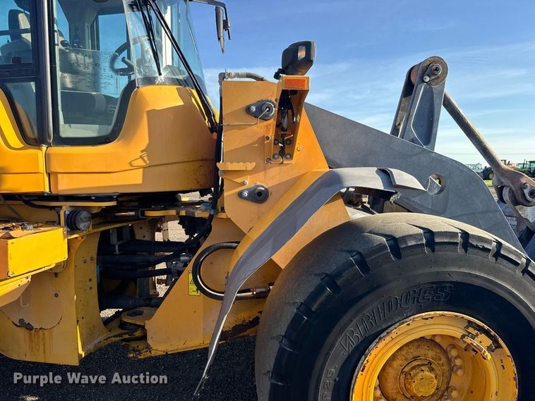 image for item DY3275 2018 Volvo L120H wheel loader