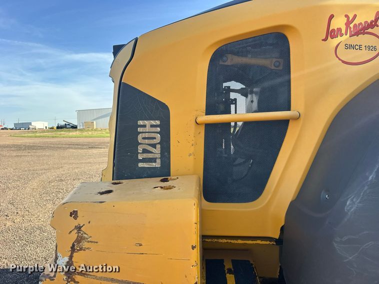 image for item DY3275 2018 Volvo L120H wheel loader