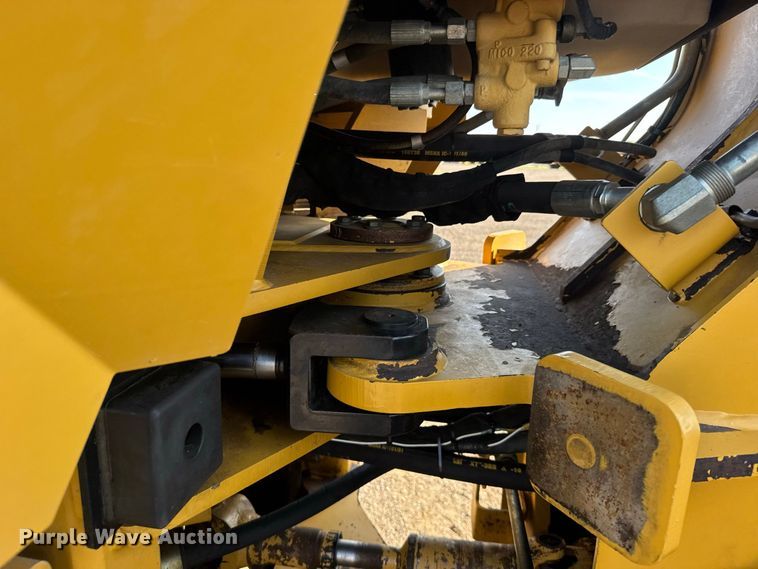 image for item DY3276 2008 Caterpillar 924H wheel loader