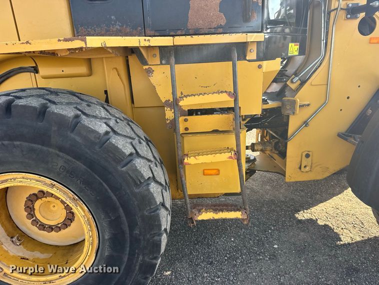 image for item DY3276 2008 Caterpillar 924H wheel loader