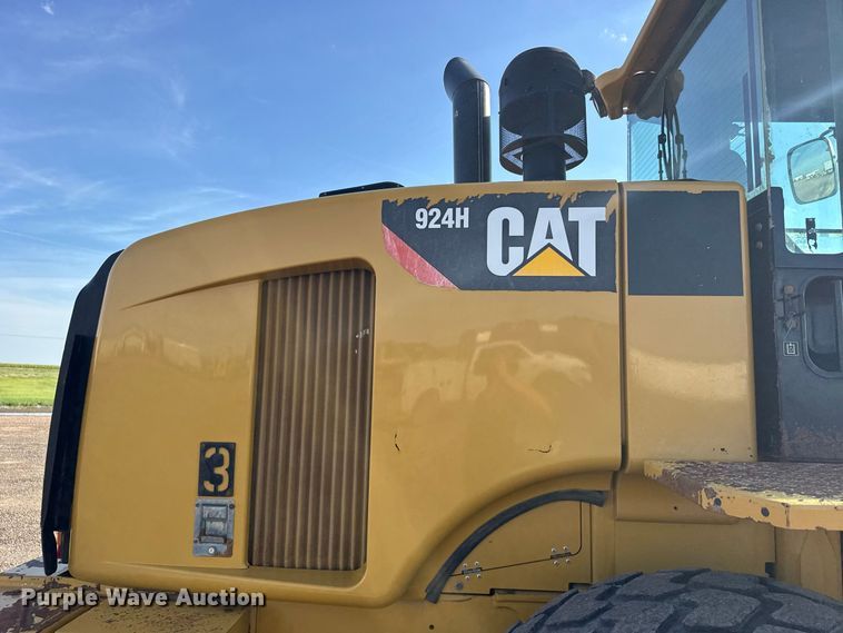 image for item DY3276 2008 Caterpillar 924H wheel loader