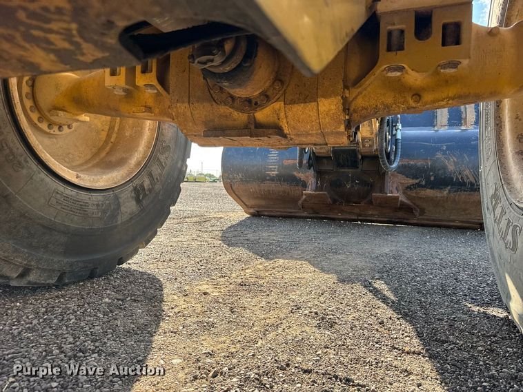 image for item DY3276 2008 Caterpillar 924H wheel loader