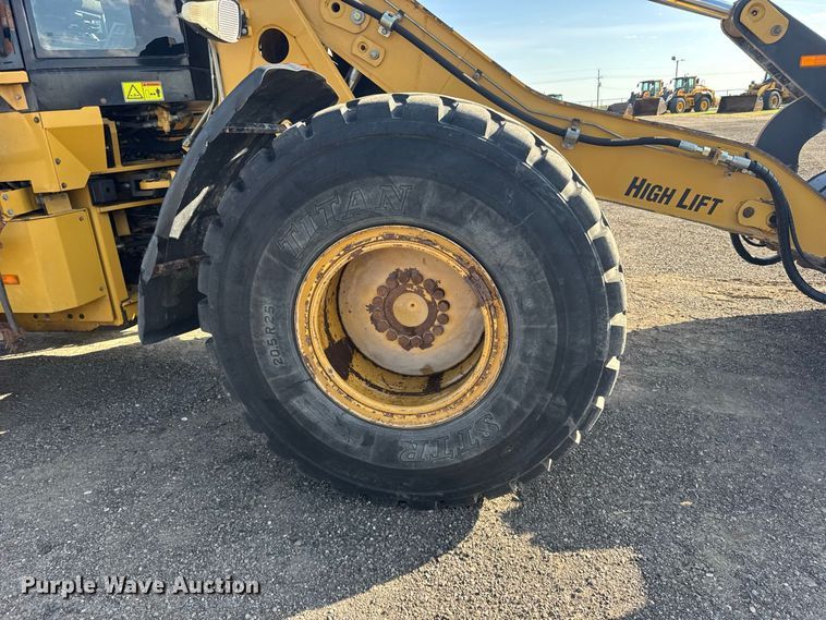 image for item DY3276 2008 Caterpillar 924H wheel loader