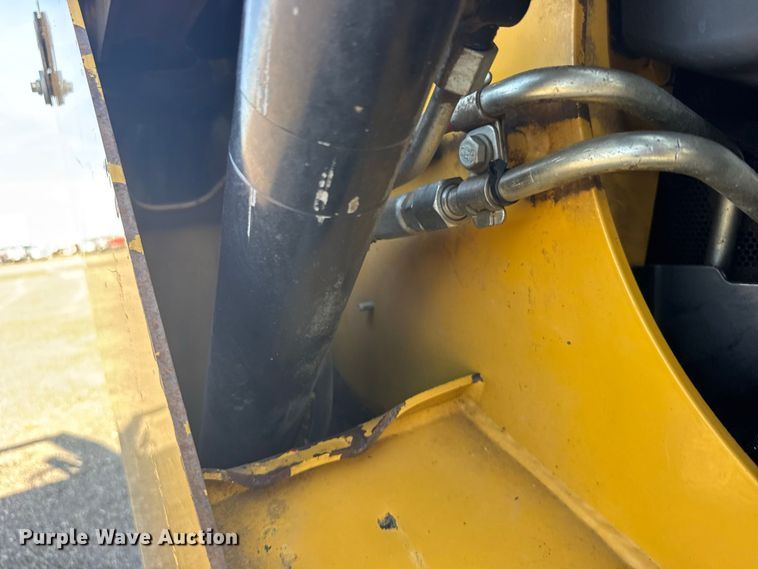 image for item DY3278 2010 Caterpillar 299C tracked skid steer loader