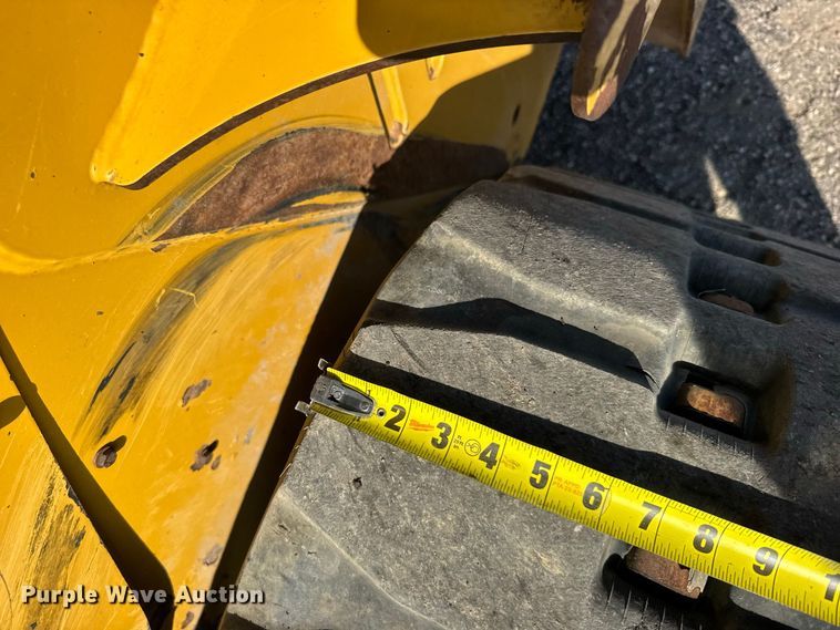 image for item DY3278 2010 Caterpillar 299C tracked skid steer loader