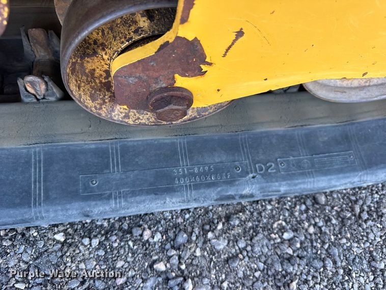 image for item DY3278 2010 Caterpillar 299C tracked skid steer loader