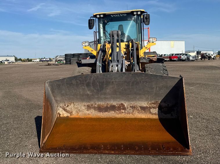image for item DY3284 2018 Volvo L120H wheel loader