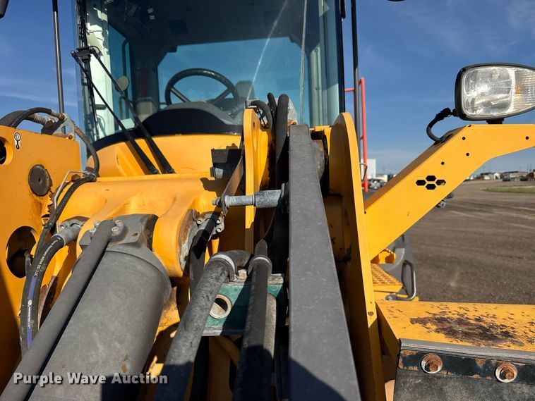 image for item DY3284 2018 Volvo L120H wheel loader
