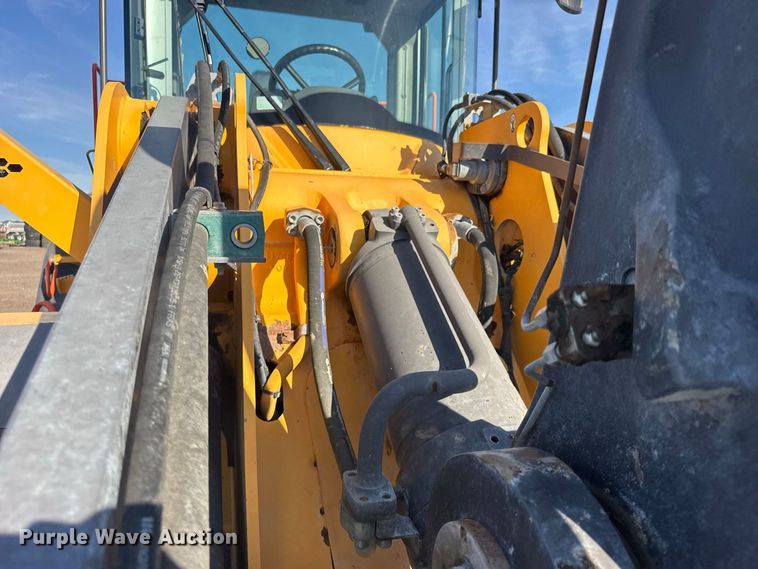 image for item DY3284 2018 Volvo L120H wheel loader