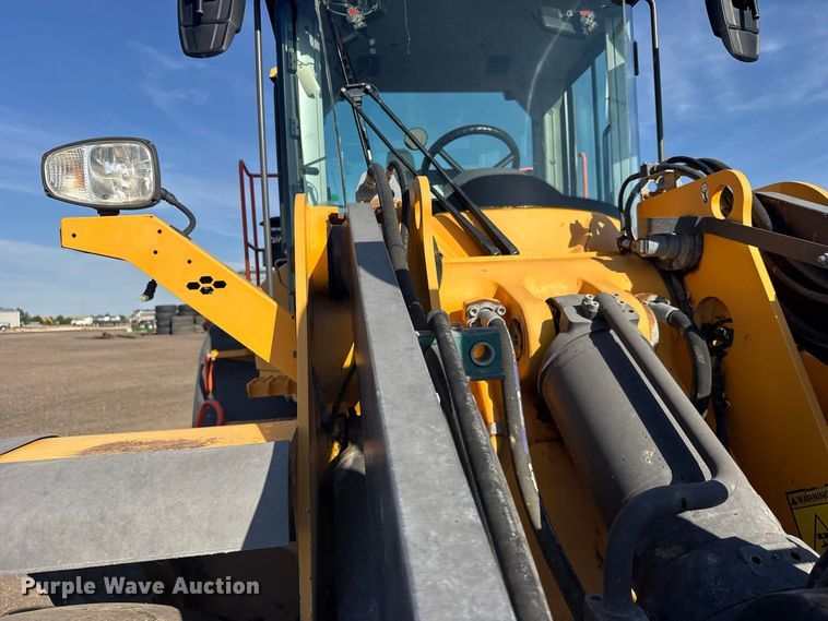 image for item DY3284 2018 Volvo L120H wheel loader