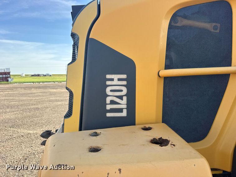 image for item DY3284 2018 Volvo L120H wheel loader