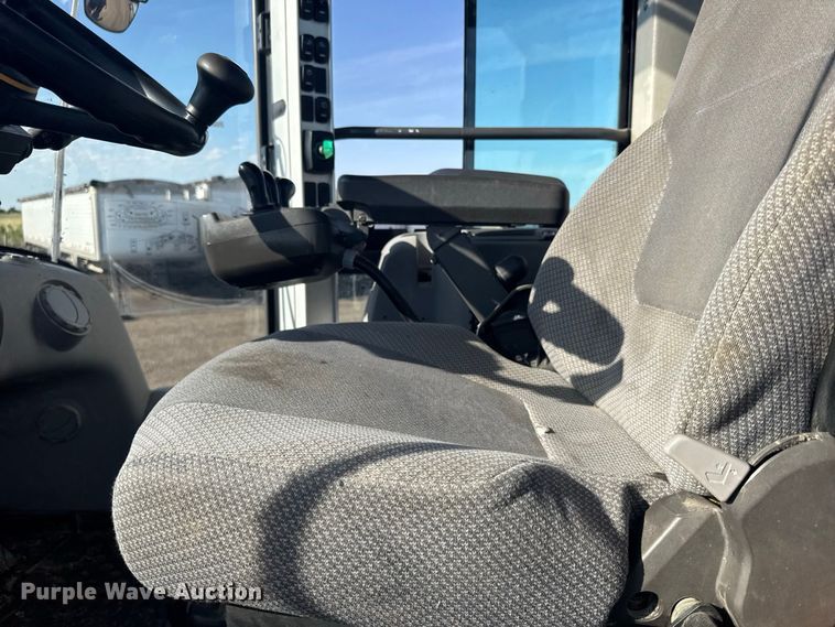 image for item DY3284 2018 Volvo L120H wheel loader