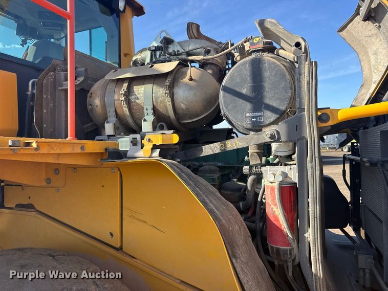 image for item DY3284 2018 Volvo L120H wheel loader