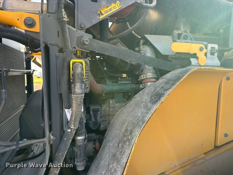 image for item DY3284 2018 Volvo L120H wheel loader