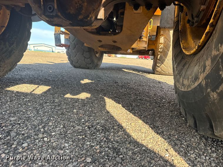 image for item DY3284 2018 Volvo L120H wheel loader