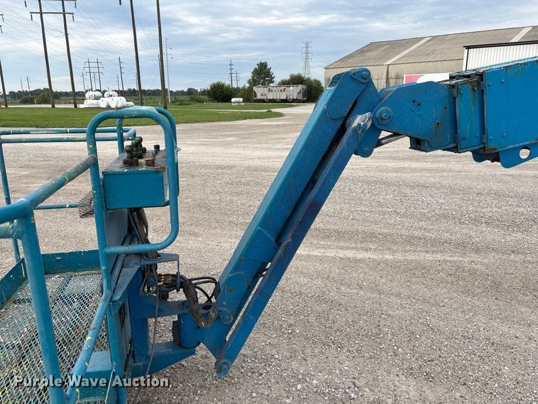 image for item DZ4636 2007 Genie S-65 boom lift