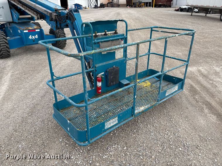 image for item DZ4636 2007 Genie S-65 boom lift
