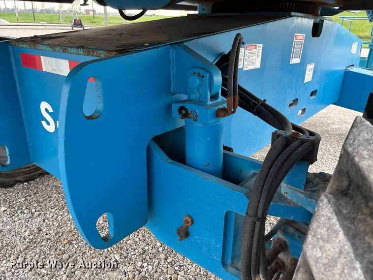 image for item DZ4636 2007 Genie S-65 boom lift