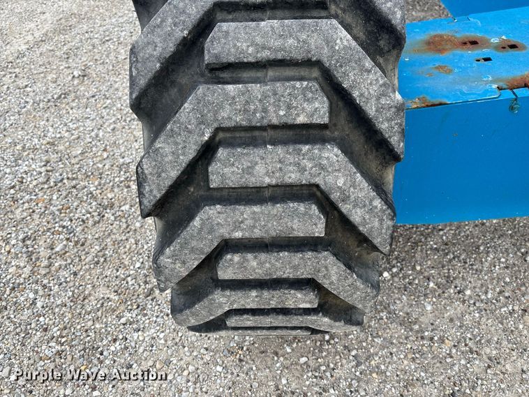 image for item DZ4636 2007 Genie S-65 boom lift