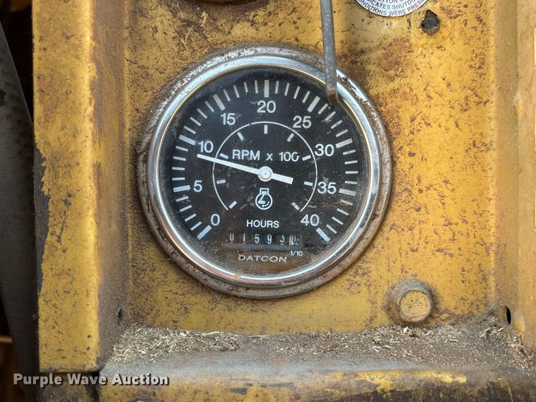 image for item DZ4685 2005 Screen Machine 621T trommel screen
