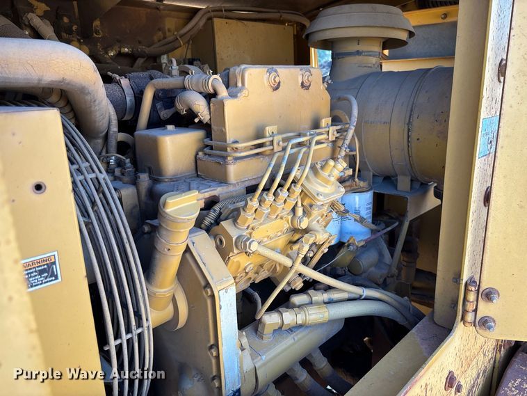 image for item DZ4685 2005 Screen Machine 621T trommel screen