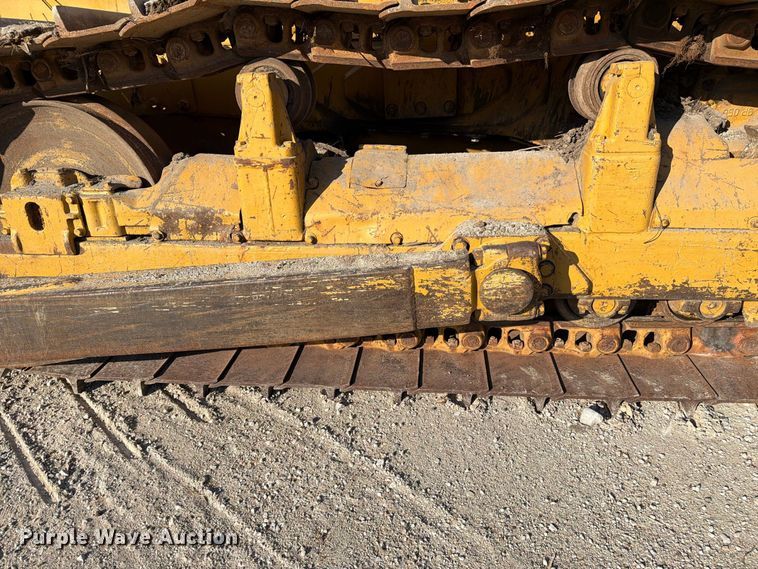 image for item DZ4686 1981 Caterpillar D6D dozer