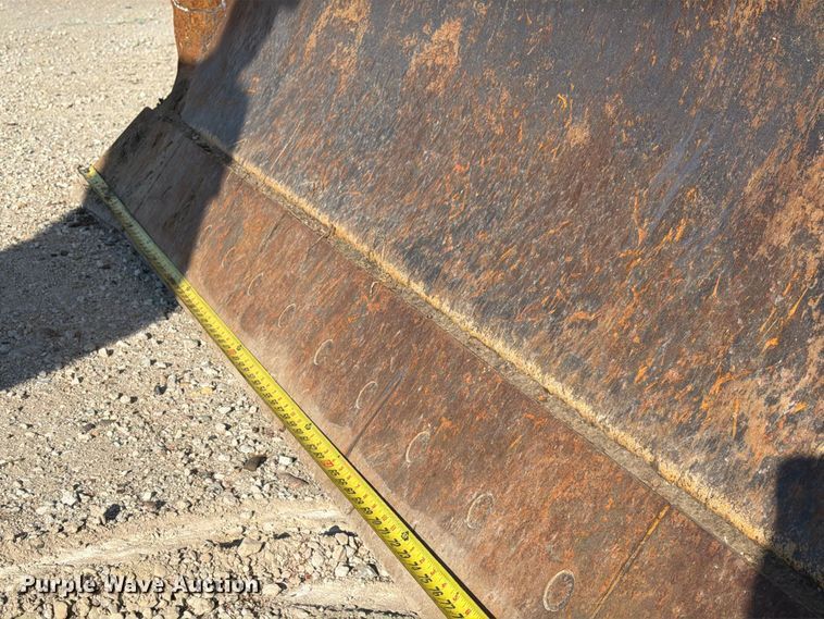 image for item DZ4686 1981 Caterpillar D6D dozer