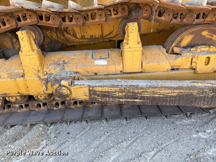 image for item DZ4686 1981 Caterpillar D6D dozer
