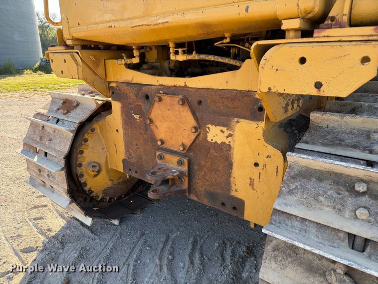 image for item DZ4686 1981 Caterpillar D6D dozer