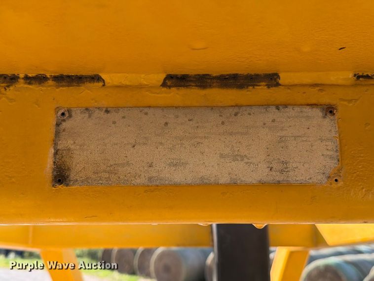 image for item DZ4686 1981 Caterpillar D6D dozer