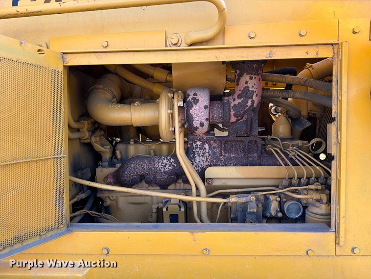 image for item DZ4686 1981 Caterpillar D6D dozer