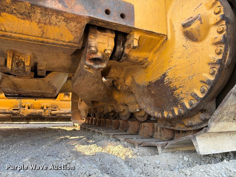 image for item DZ4686 1981 Caterpillar D6D dozer