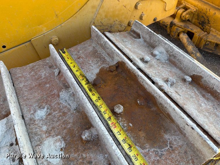 image for item DZ4686 1981 Caterpillar D6D dozer