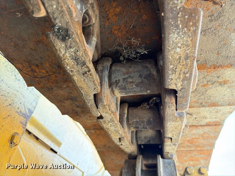 image for item DZ4686 1981 Caterpillar D6D dozer