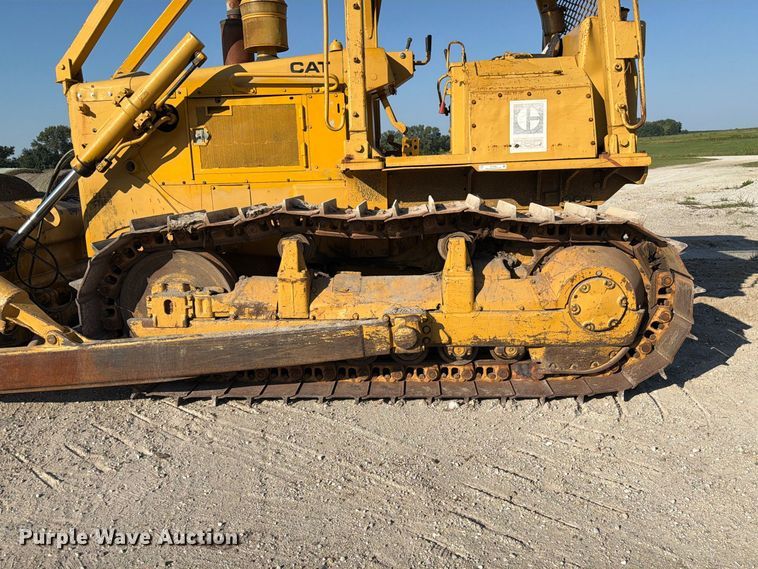 image for item DZ4686 1981 Caterpillar D6D dozer