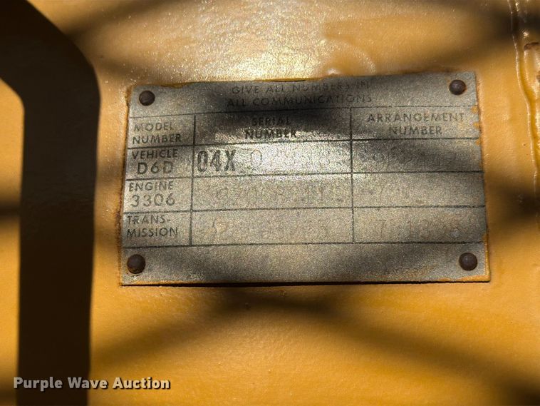 image for item DZ4686 1981 Caterpillar D6D dozer