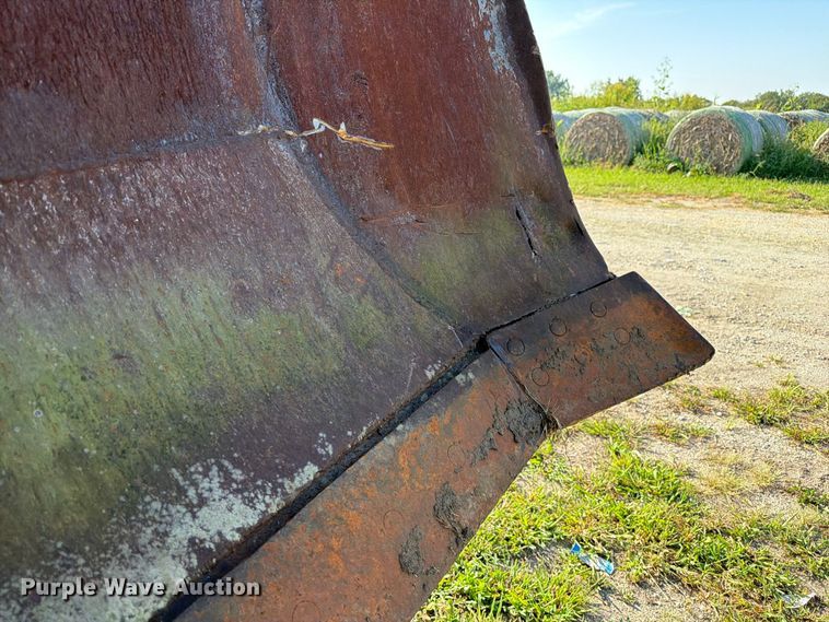 image for item DZ4687 1976 Caterpillar D6C dozer