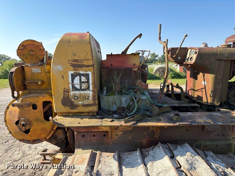 image for item DZ4687 1976 Caterpillar D6C dozer