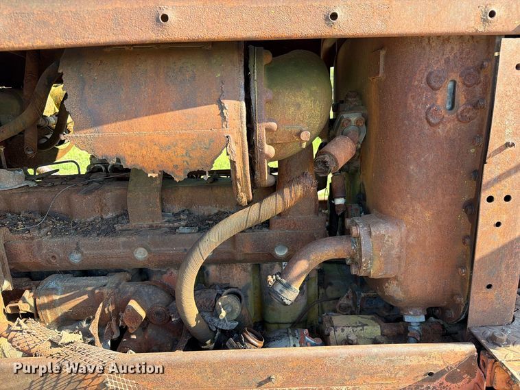 image for item DZ4687 1976 Caterpillar D6C dozer