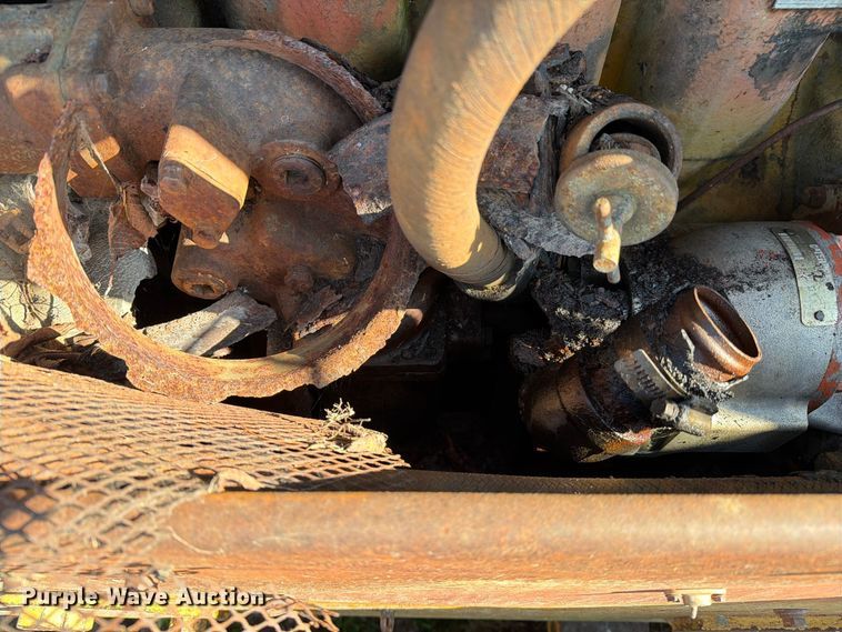 image for item DZ4687 1976 Caterpillar D6C dozer