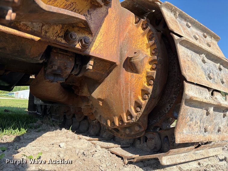 image for item DZ4687 1976 Caterpillar D6C dozer
