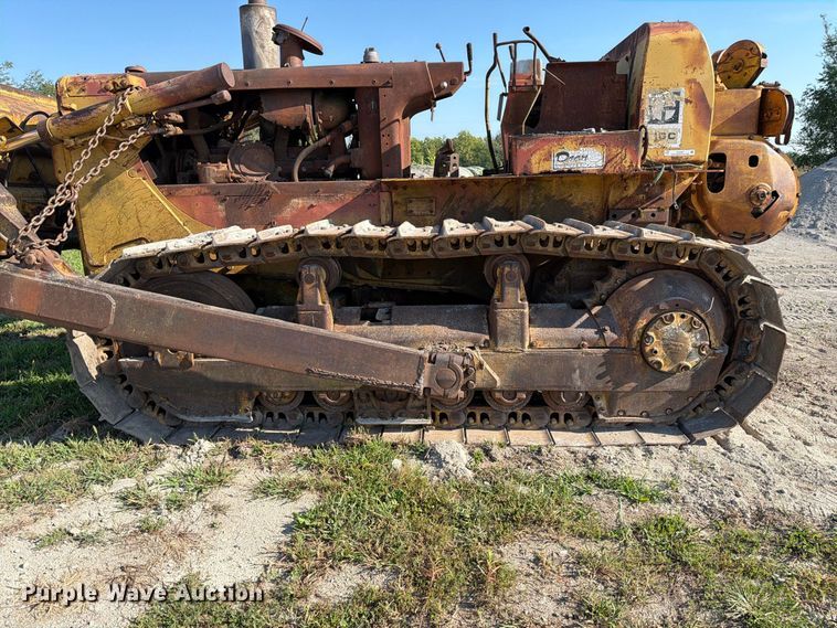 image for item DZ4687 1976 Caterpillar D6C dozer