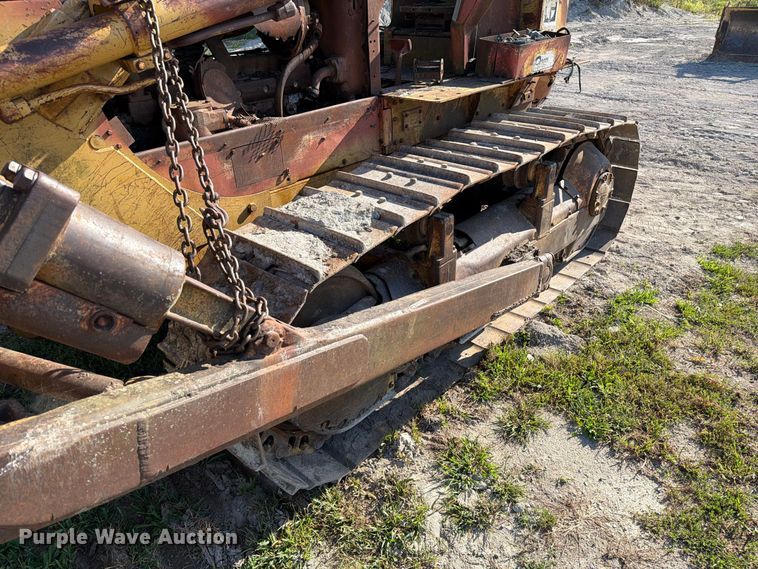 image for item DZ4687 1976 Caterpillar D6C dozer