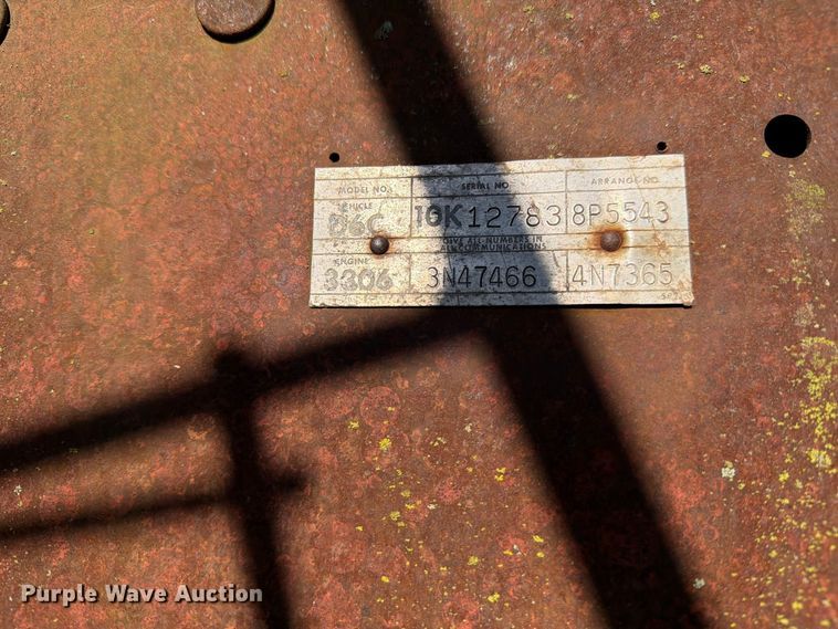 image for item DZ4687 1976 Caterpillar D6C dozer