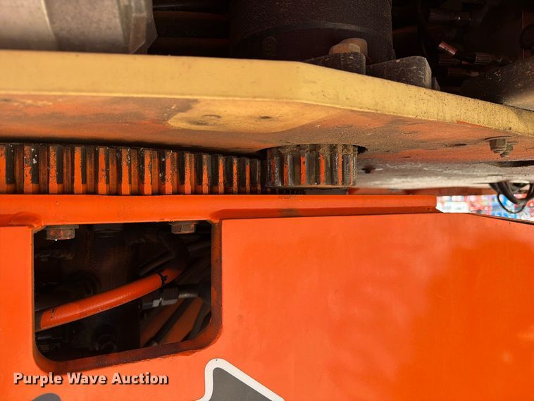 image for item DZ4699 2007 JLG 660SJ boom lift